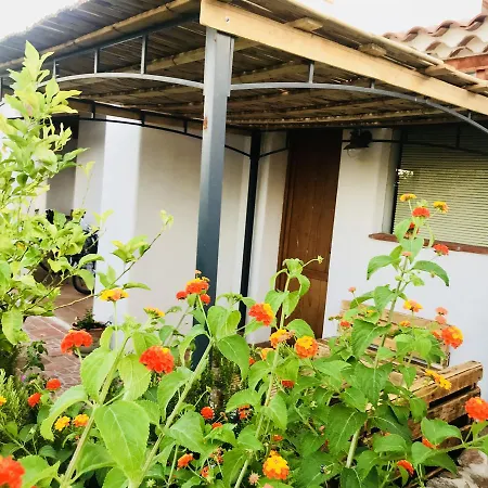 Casafrancesco Tatil Evi *
